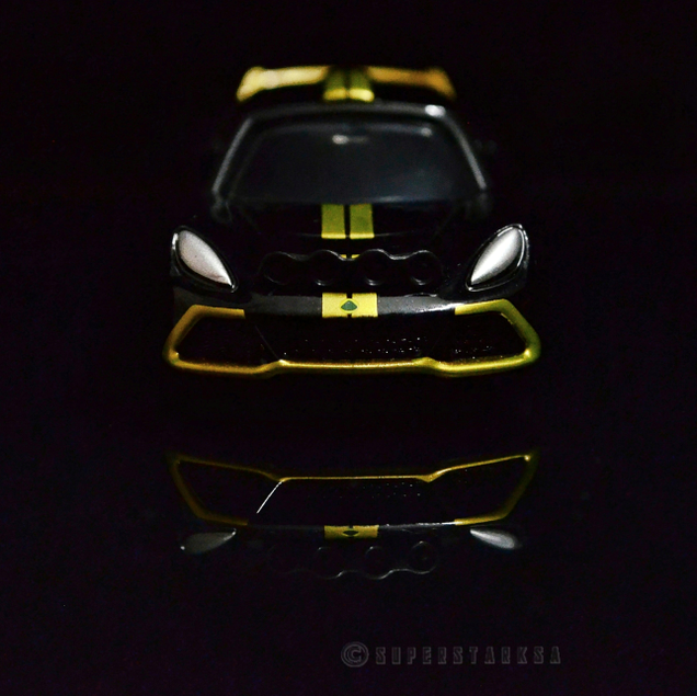 Illustration for article titled Thursday on the Thames Obsure Rally Edition - Lotus Exige R-GT